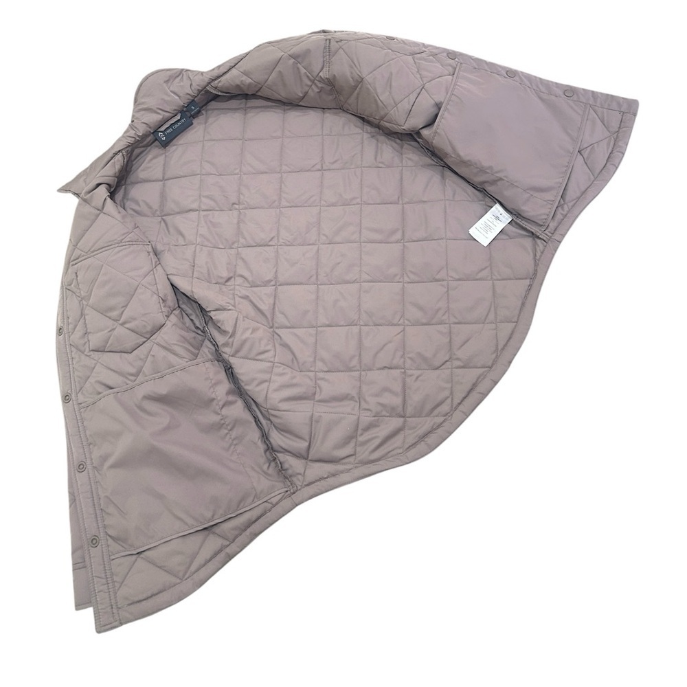 Free Country trailblazer Quilted Utility Shacket Jacket Taupe size small - Picture 10 of 11